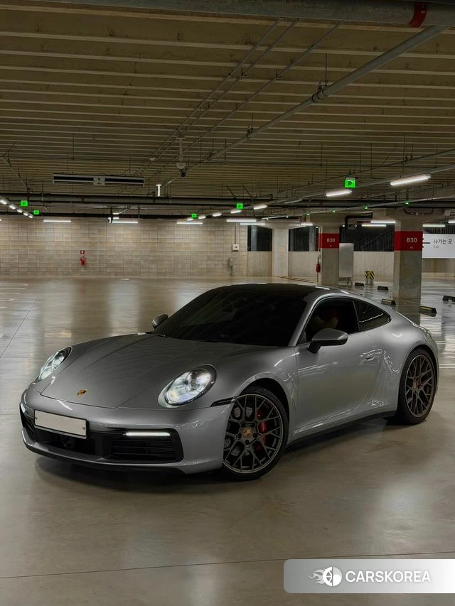 Porsche 911(992) id 4974400 из Кореи 13