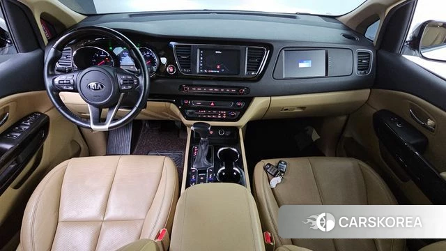 Kia The New Carnival id 5035779 из Кореи 29
