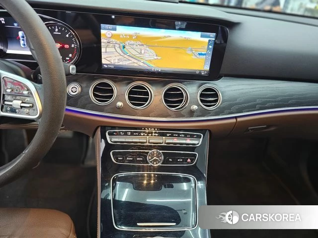 Mercedes-Benz E-Class W213 id 4923794 из Кореи 17