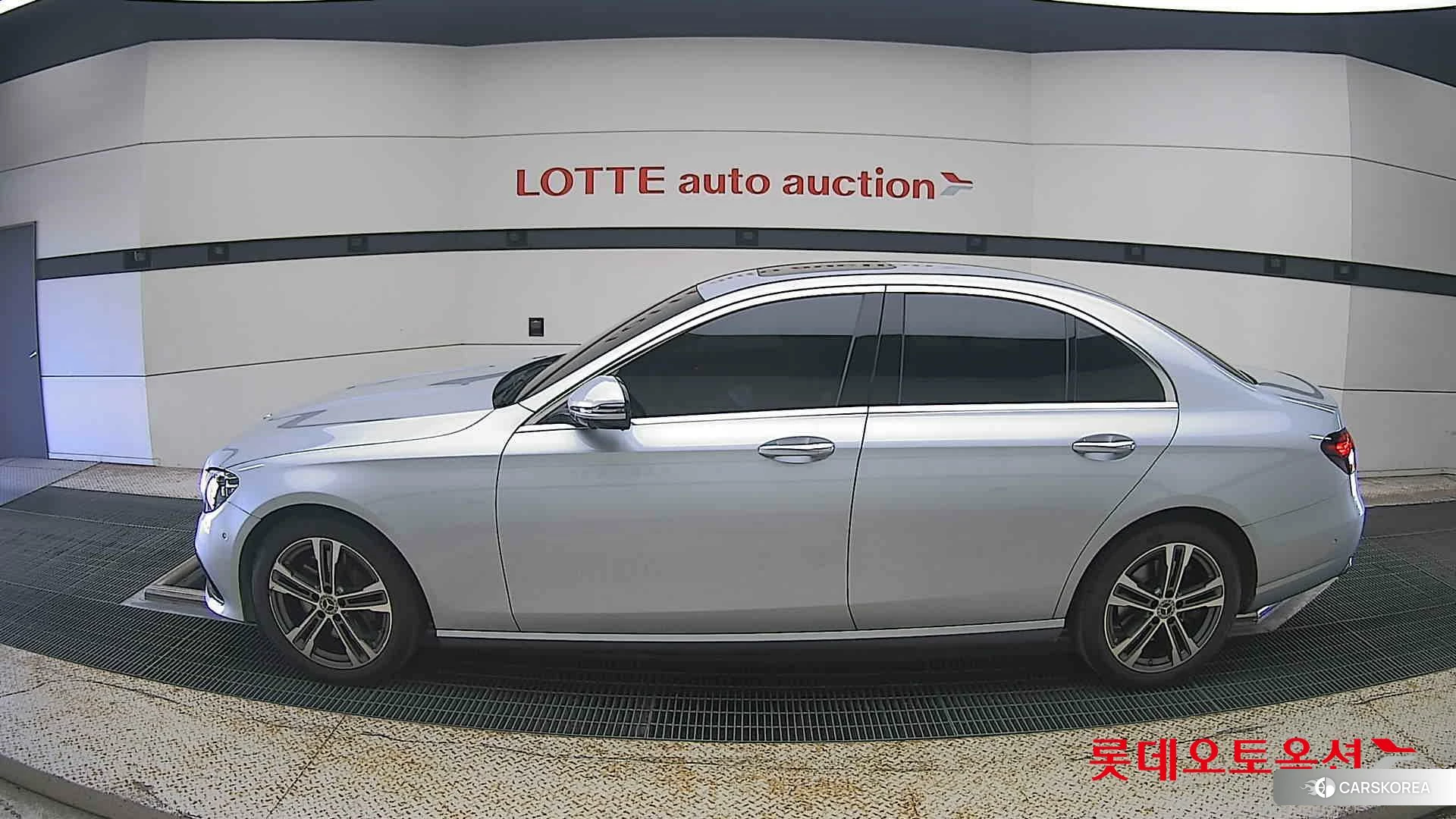 Mercedes-Benz Mercedes-Benz E350 4MATIC id 4989966 из Кореи 34