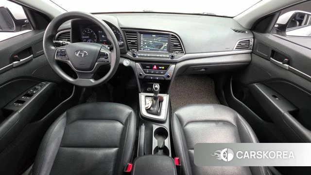 Hyundai Avante AD id 3966601 из Кореи 17