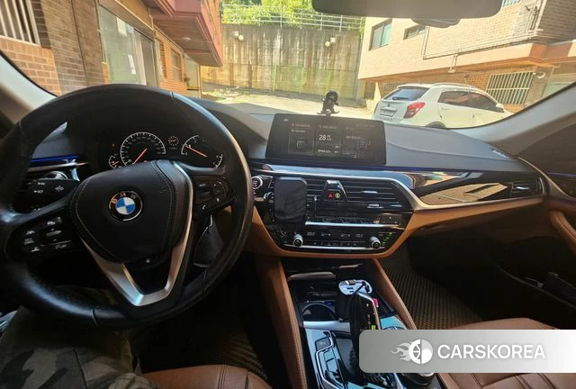 BMW 5 Series (G30) id 4960062 из Кореи 7