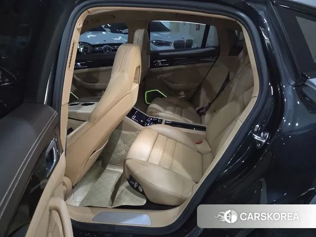 Porsche Panamera (971) id 3469964 из Кореи 17