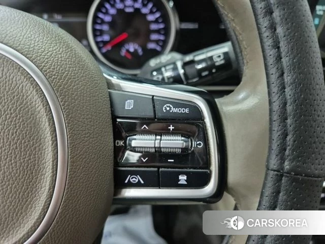 Kia Carnival 4th generation id 4780073 из Кореи 16