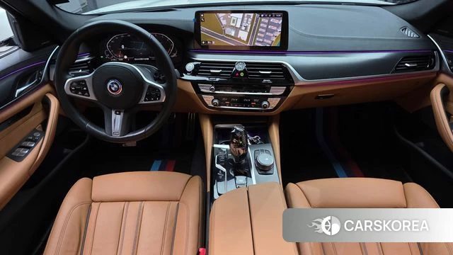 BMW 5 Series (G30) id 5021931 из Кореи 35