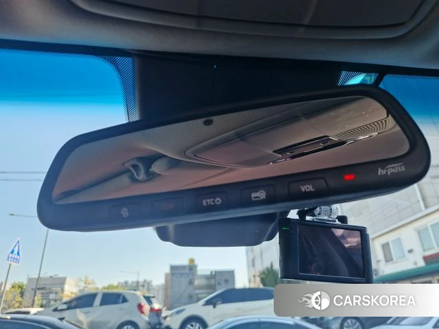 Hyundai Grandeur IG Hybrid id 5028965 из Кореи 13