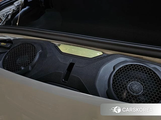 Porsche 911(992) id 4980512 из Кореи 17