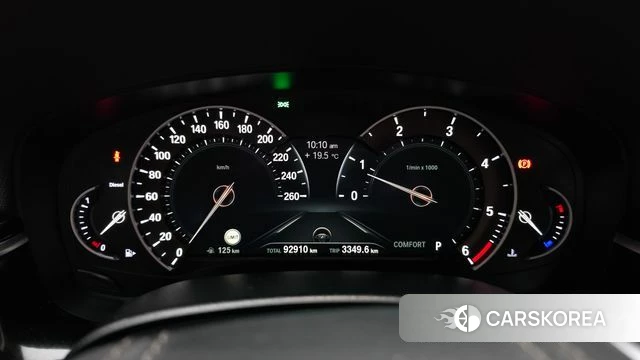 BMW 5 Series (G30) id 4983182 из Кореи 29