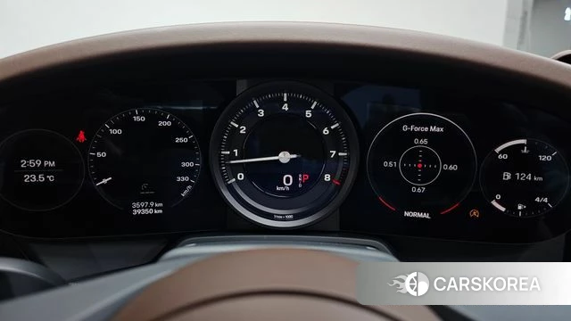 Porsche 911(992) id 4737049 из Кореи 35
