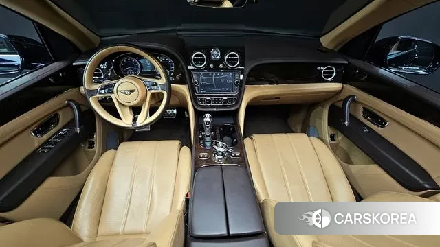 Bentley Bentayga id 3666228 из Кореи 17
