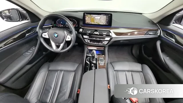BMW 5 Series (G30) id 3453941 из Кореи 17