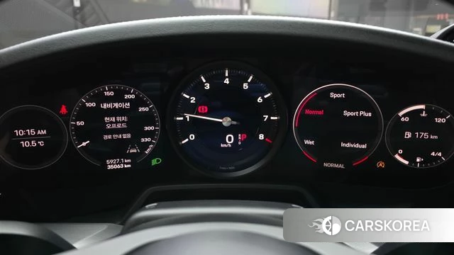 Porsche 911(992) id 5047922 из Кореи 27