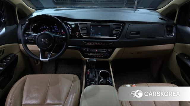 Kia The New Carnival id 5004028 из Кореи 17