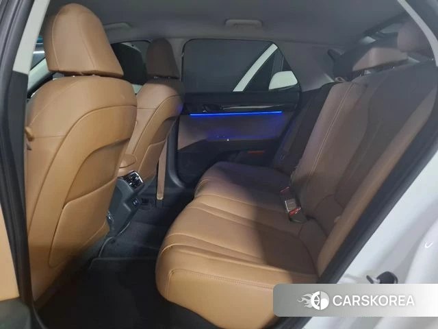 Hyundai Grandeur Hybrid (GN7) id 4974891 из Кореи 17
