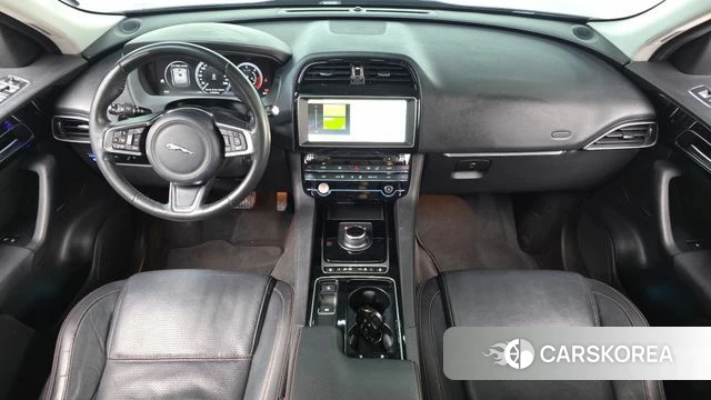 Jaguar F-PACE id 3853963 из Кореи 17