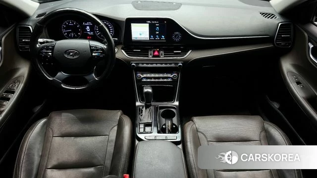 Hyundai Grandeur IG id 5018981 из Кореи 17
