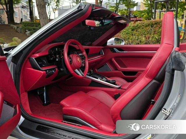 Porsche 911(992) id 4974764 из Кореи 17