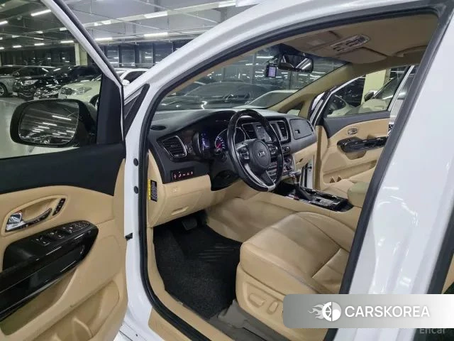 Kia The New Carnival id 5018396 из Кореи 17