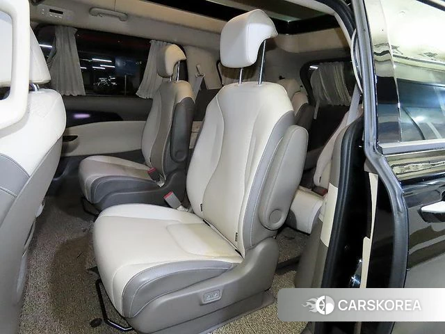 Kia Carnival 4th generation id 4992464 из Кореи 17