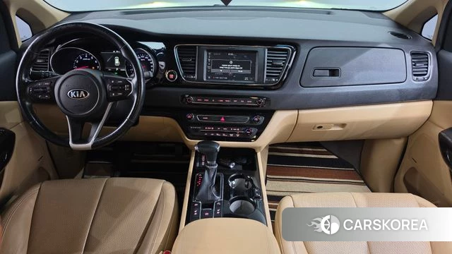 Kia The New Carnival id 4983077 из Кореи 17