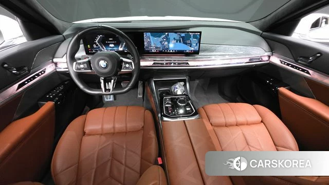 BMW 7 Series (G70) id 5033761 из Кореи 30