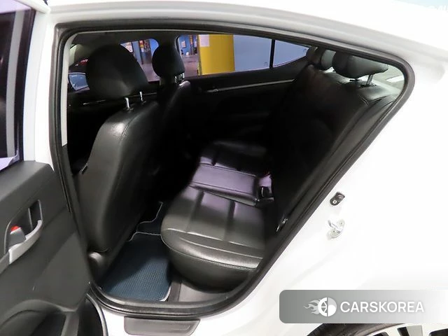 Hyundai Avante AD id 4638357 из Кореи 17