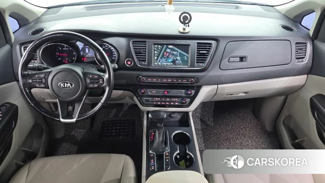 Kia The New Carnival id 5042018 из Кореи 17