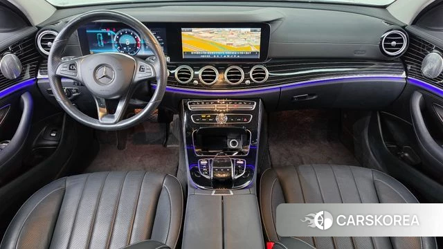 Mercedes-Benz E-Class W213 id 5054804 из Кореи 29