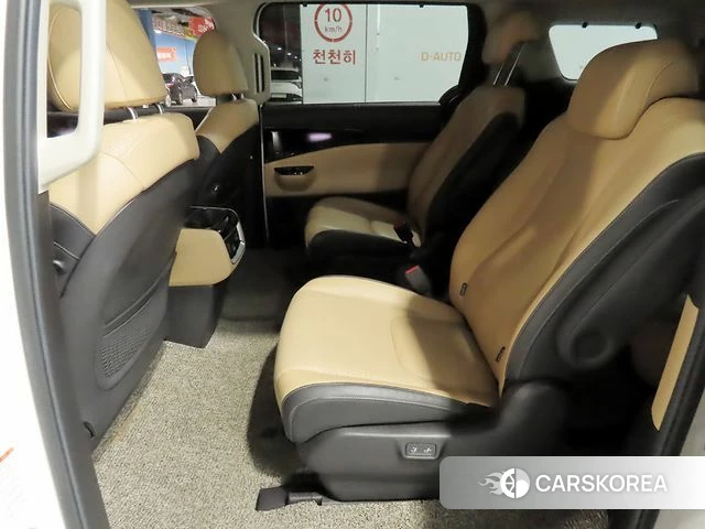 Kia Carnival 4th generation id 4784901 из Кореи 17