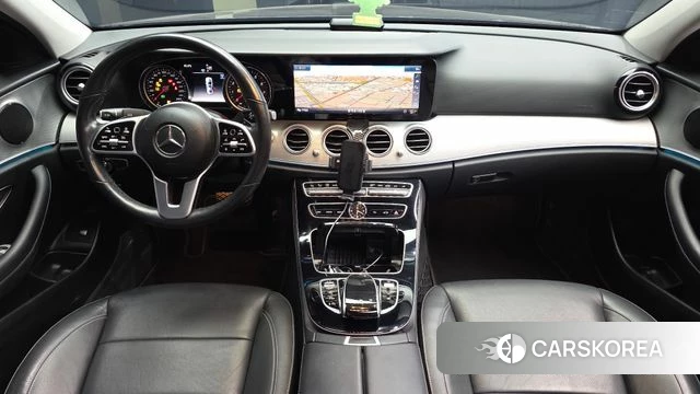 Mercedes-Benz E-Class W213 id 4937648 из Кореи 32