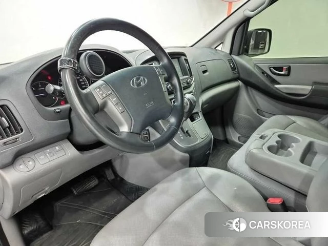 Hyundai The New Grand Starex id 5028484 из Кореи 15