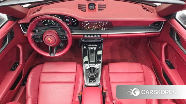 Porsche 911(992) id 5032916 из Кореи 17