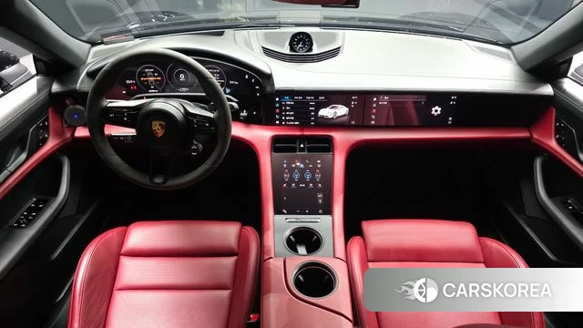 Porsche Taycan id 4959379 из Кореи 33