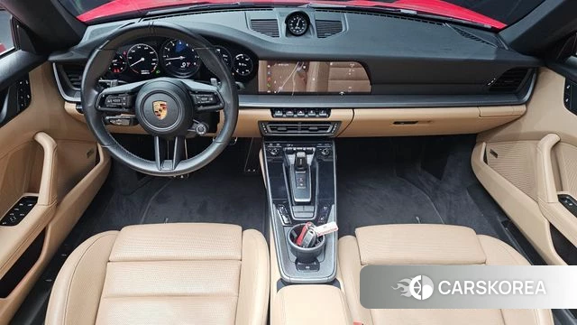 Porsche 911(992) id 5040551 из Кореи 36