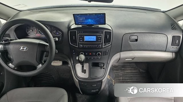 Hyundai The New Grand Starex id 5029217 из Кореи 28