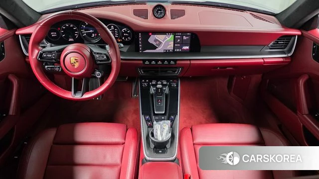 Porsche 911(992) id 4930069 из Кореи 28