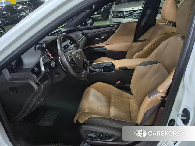 Lexus ES300h 7th generation id 5017772 из Кореи 17