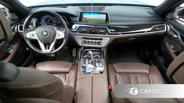 BMW 7 Series (G11) id 5042097 из Кореи 17