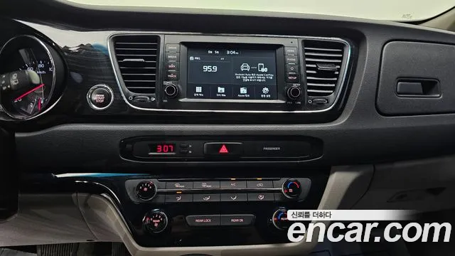 Kia The New Carnival id 2791123 из Кореи 17