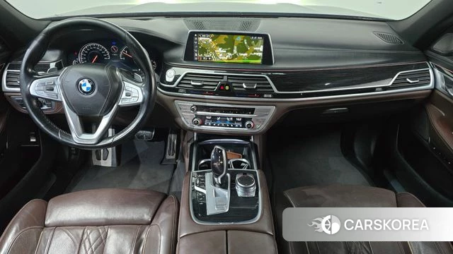 BMW 7 Series (G11) id 5004389 из Кореи 17
