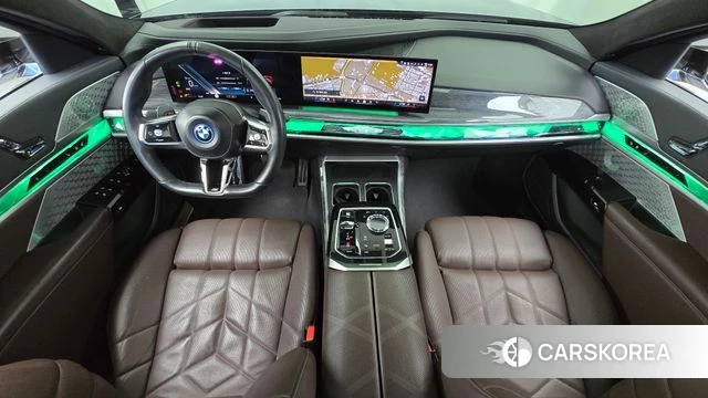 BMW 7 Series (G70) id 4985659 из Кореи 17