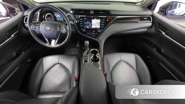 Toyota Camry (XV70) id 4960171 из Кореи 29