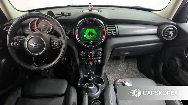 Mini Cooper D id 5023783 из Кореи 27