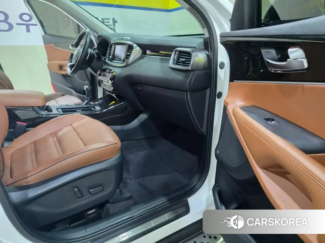 Kia The New Sorento id 4998692 из Кореи 17