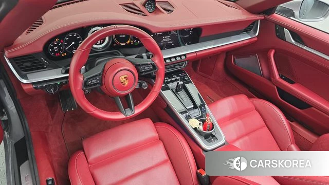 Porsche 911(992) id 5012534 из Кореи 17