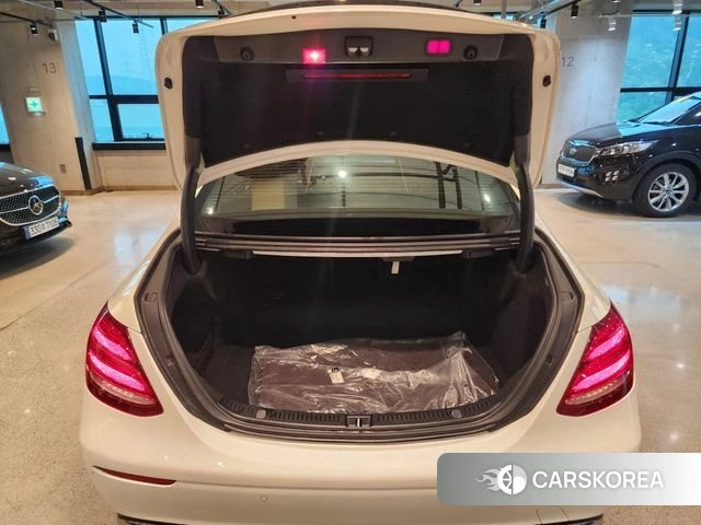 Mercedes-Benz E-Class W213 id 5013502 из Кореи 17