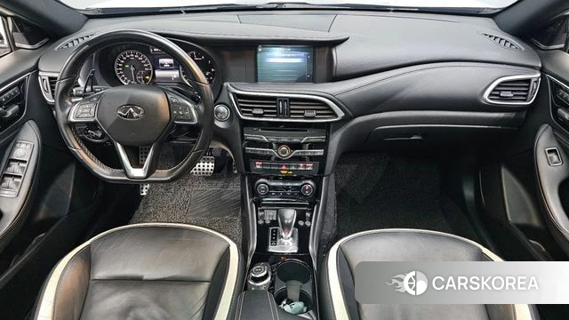 Infiniti Q30 id 4760064 из Кореи 17