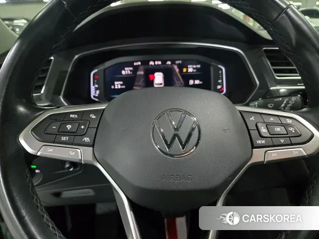 Volkswagen Tiguan Allspace id 3389378 из Кореи 17