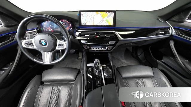 BMW 5 Series (G30) id 4958312 из Кореи 17