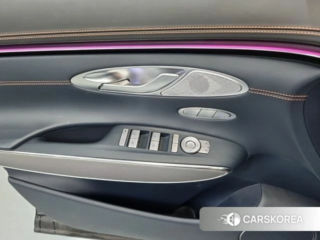 Genesis GV70 id 5001917 из Кореи 17